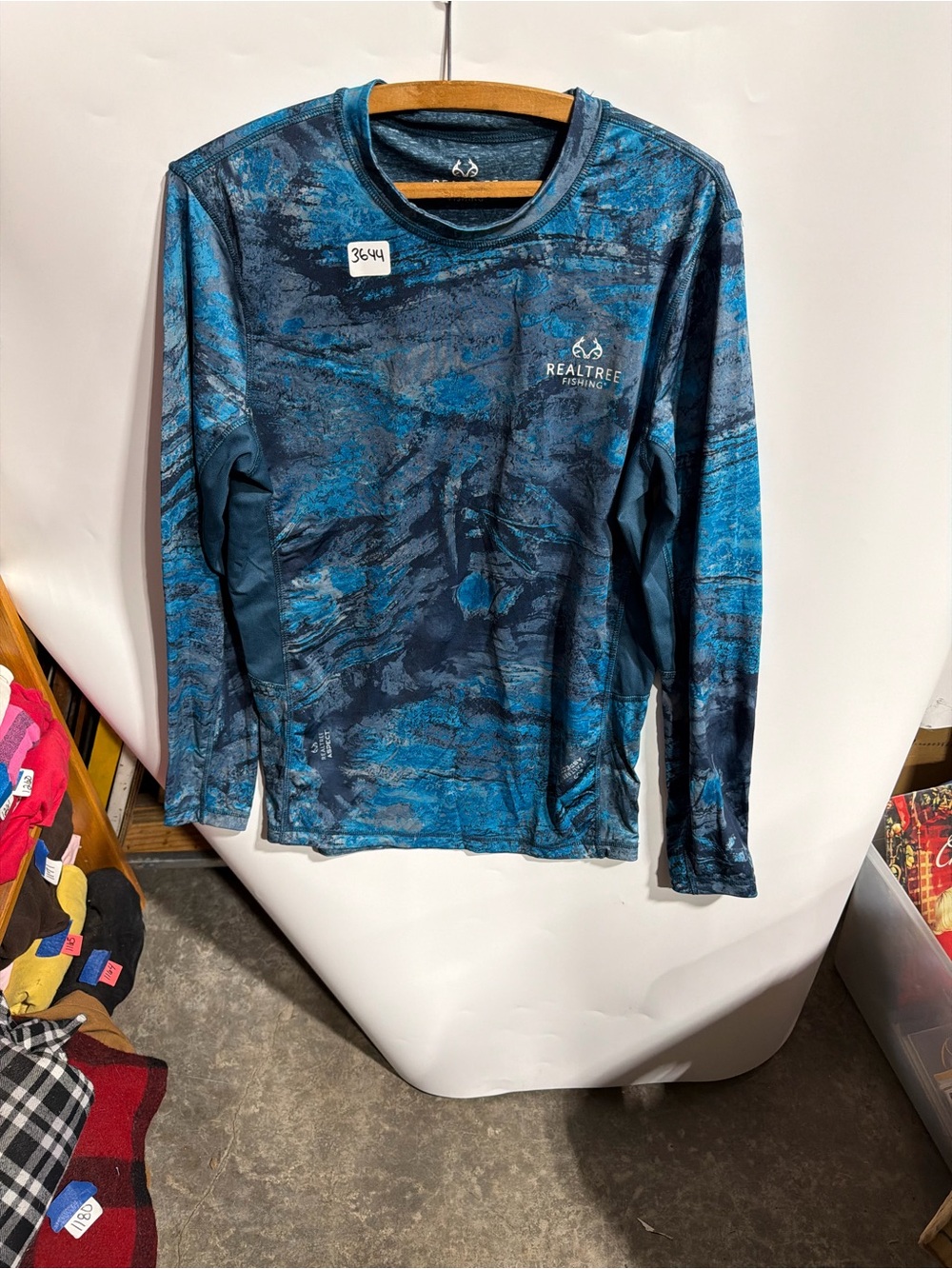 #3644-Realtree Fishing Men's Long Sleeve Performance Tee - Blue